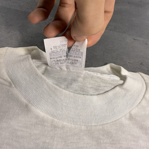 Vintage 80s Rush Band T Shirt Small White Paper Thin Faded Hold Your Fire USA - Picture 6 of 12